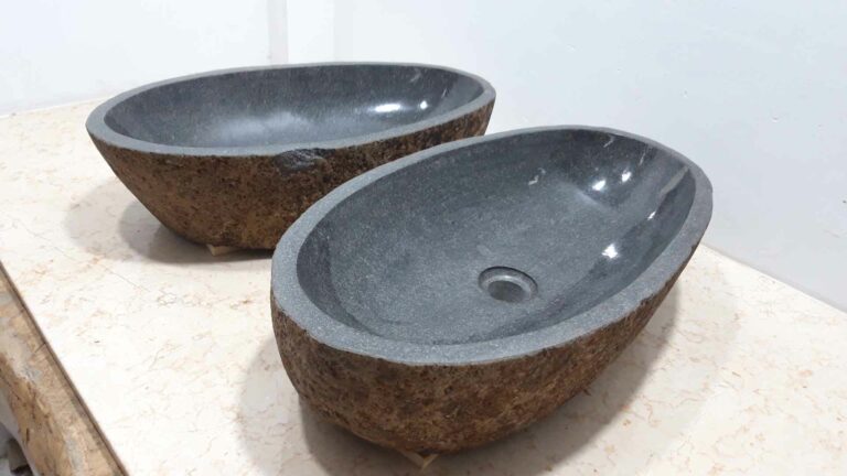 59*33*15 cm