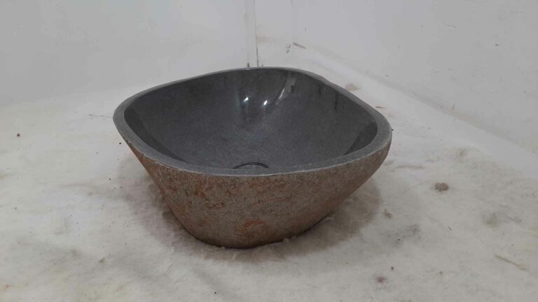 45*37*15 cm
