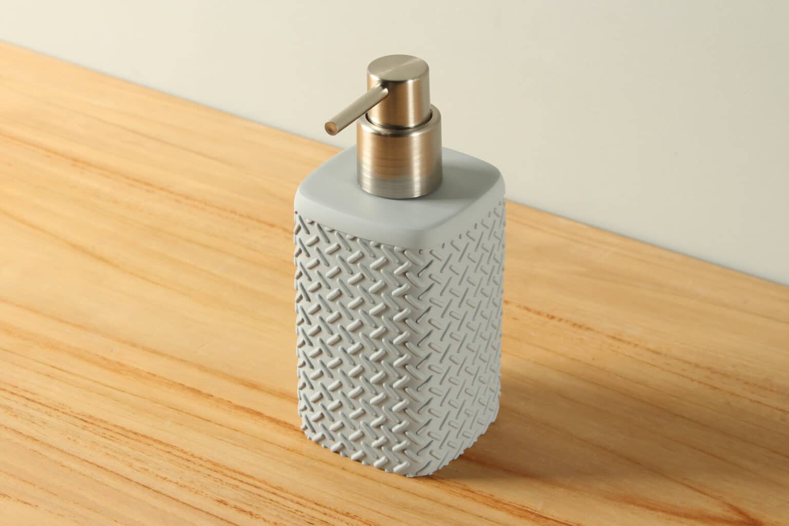 Zeeppompje mat betonlook traanplaat polyresin BEAZ005 Badkamer Exclusief