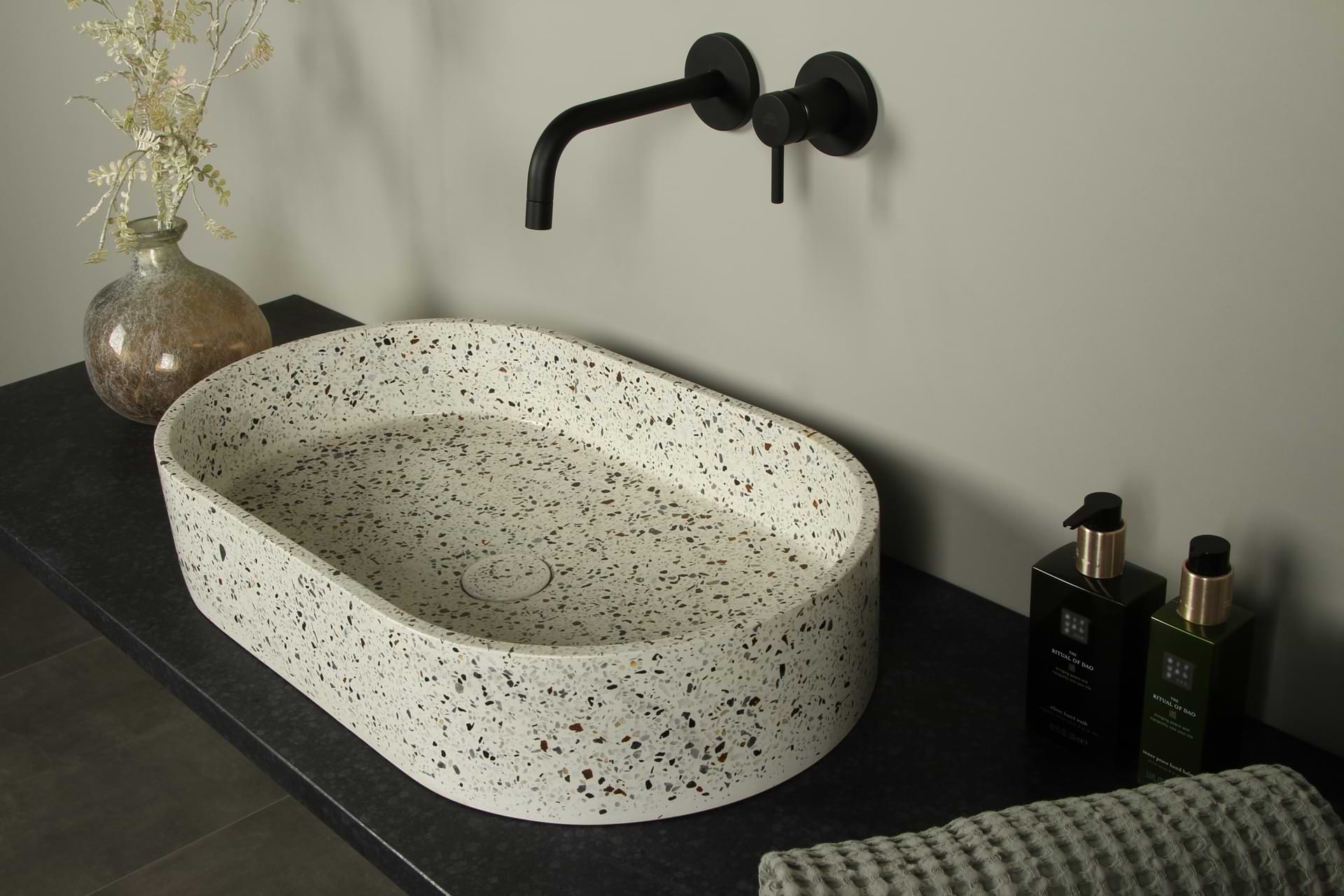 Glad reservering struik Terrazzo Wasbak Wit Ovaal 60x35 cm | TRZ-503lt - Badkamer Exclusief